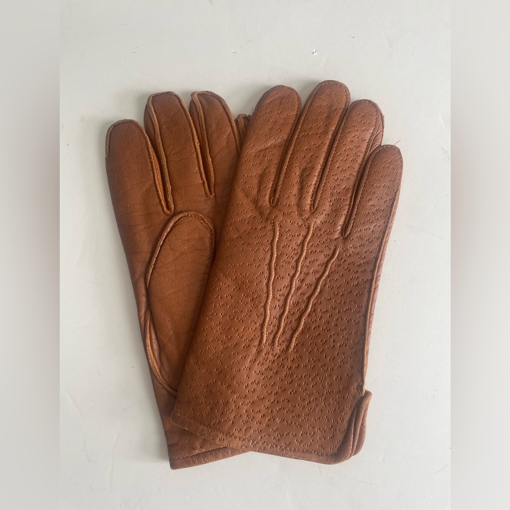 Elegant Brown Leather Gloves